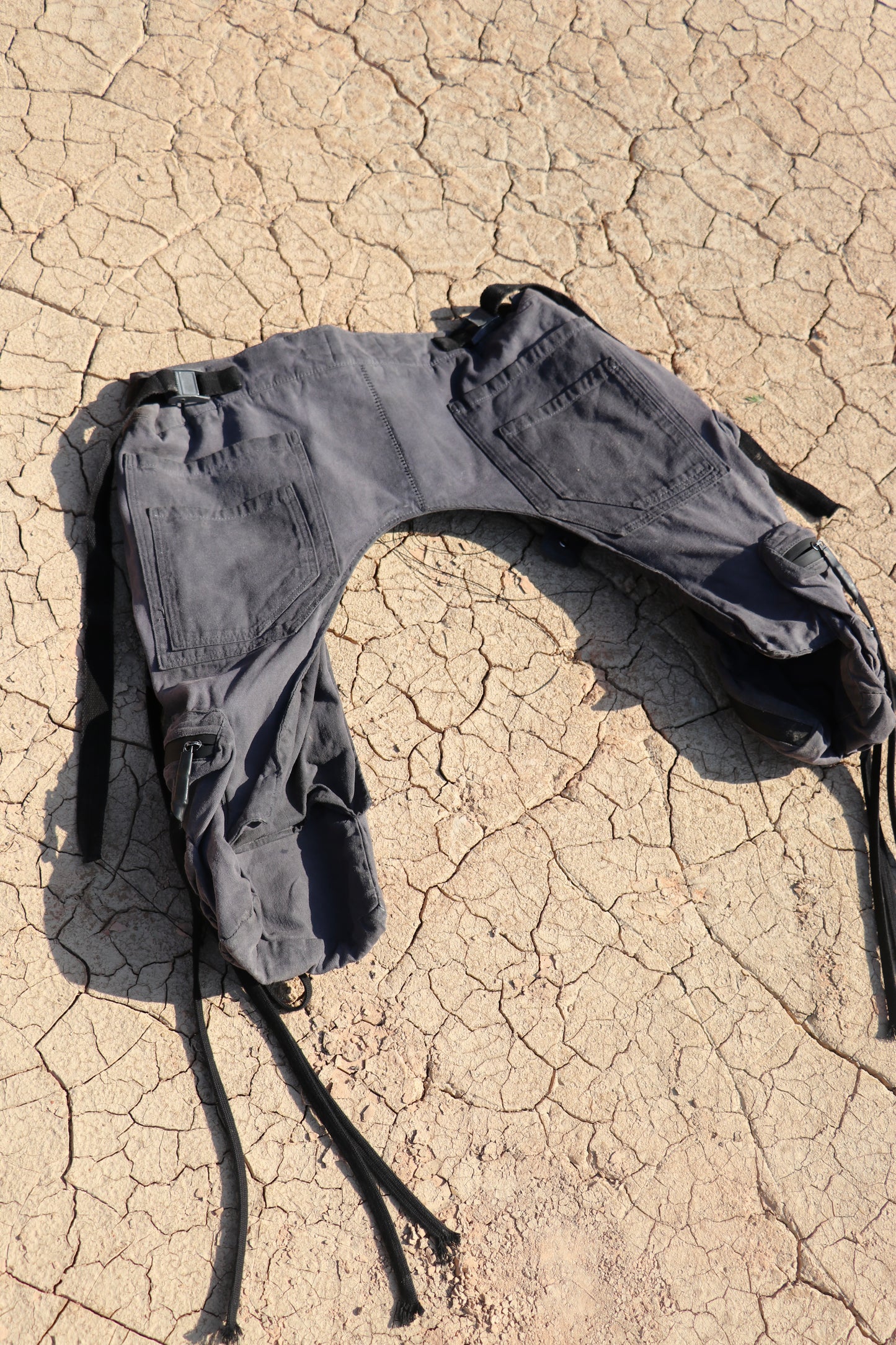 [object 8998] SĪRAT multicargo pants attachment & shorts