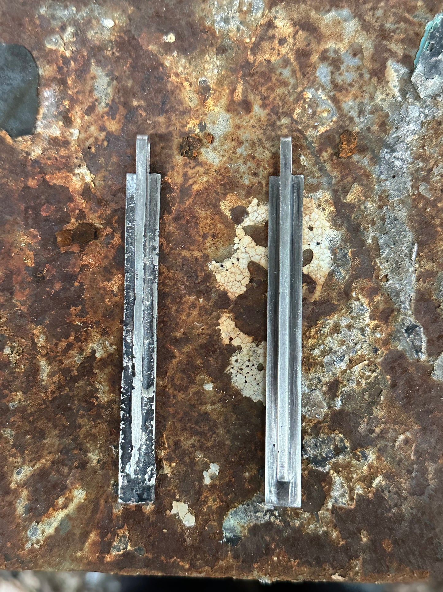 [object 1928] STAB pendant [BURNED]