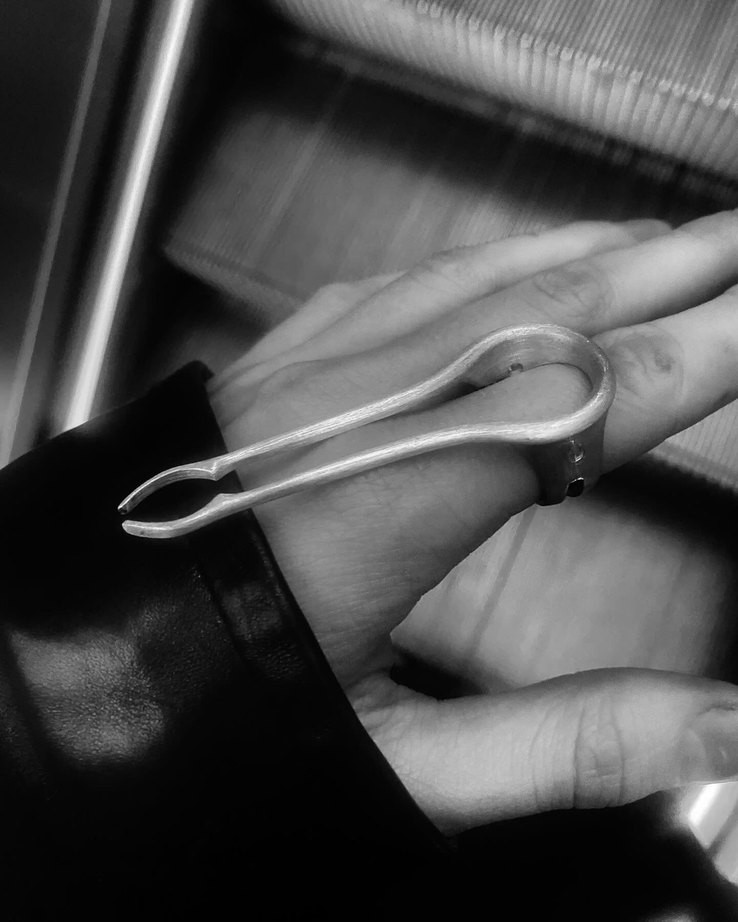 [925 solid silver] METAPHOR SYMBOL RING