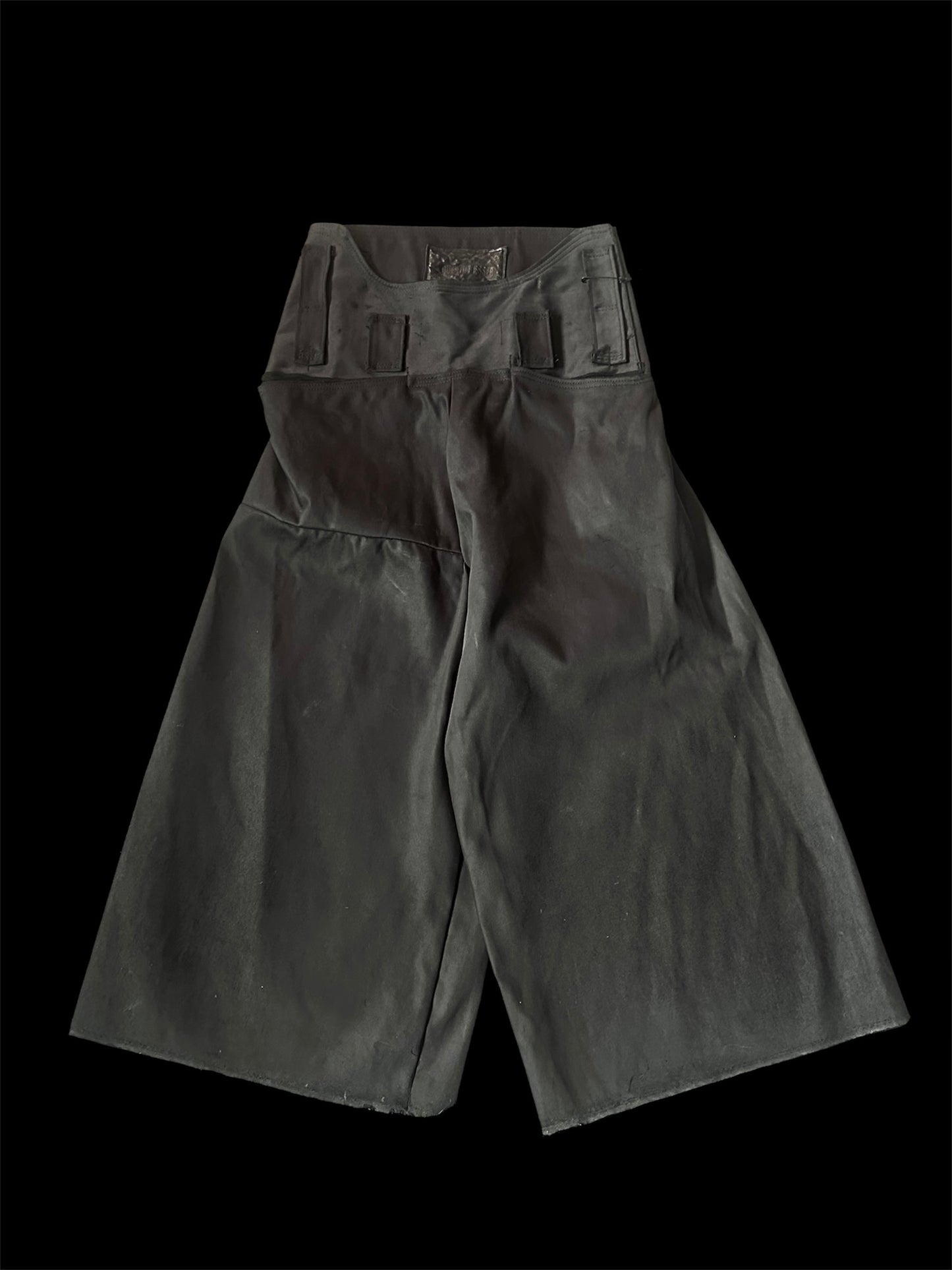 [object 2711] INTENSE